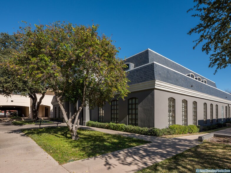 More Photos Of 620 N Coit Rd, Richardson Unknown For Lease