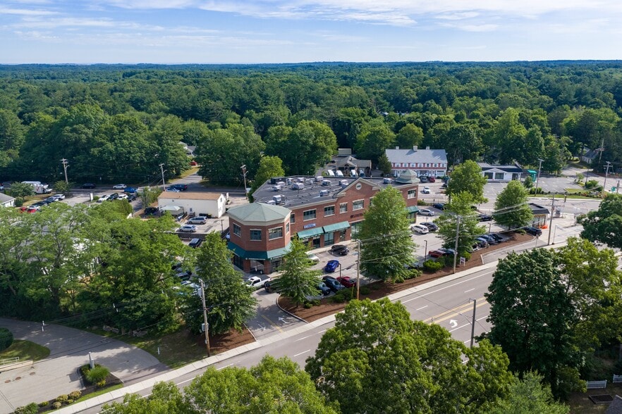 More Photos Of 1 Derby St, Hingham Storefront Retail Office For Lease