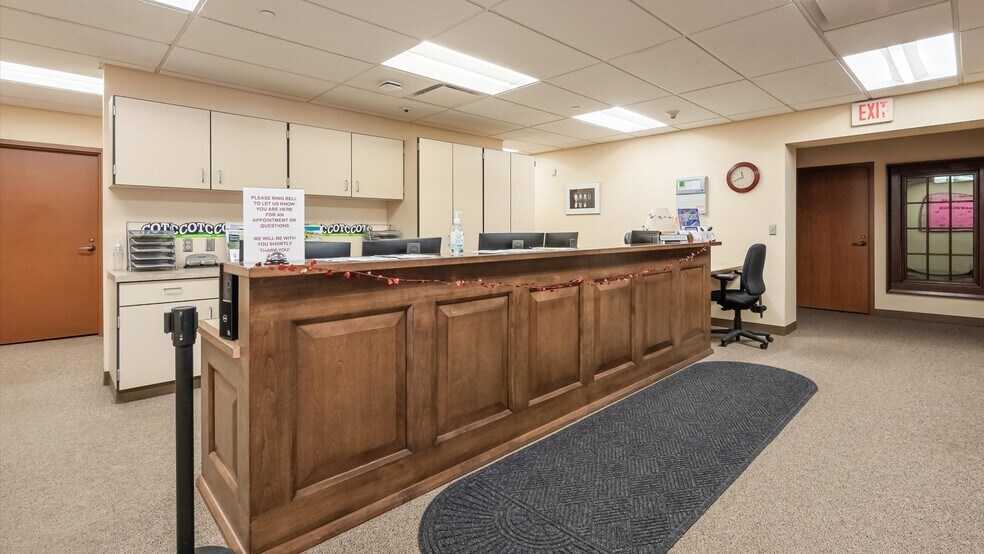 More Photos Of 200 N Whitewoman St, Coshocton Office For Sale