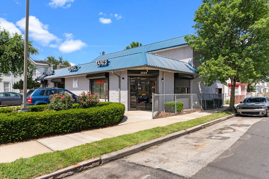 More Photos Of 3069 River Rd, Camden Storefront Retail Office For Sale