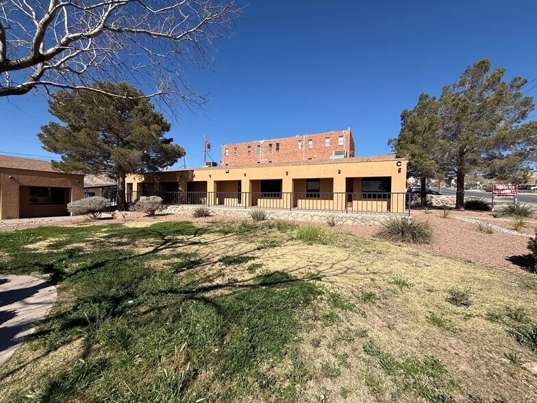 More Photos Of 1527 Brown St, El Paso Unknown For Lease