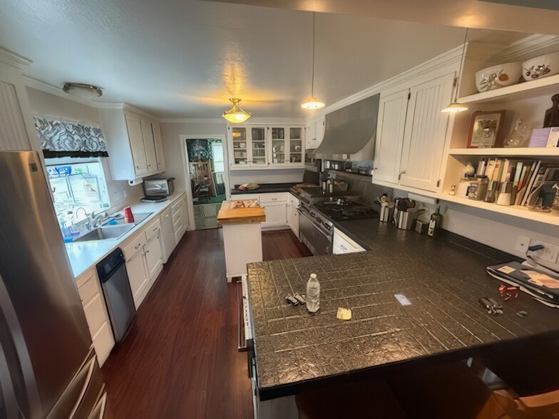 More Photos Of 10580 Dickson Rd, Plymouth Winery Vineyard For Sale