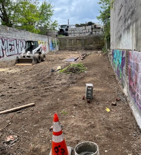 More Photos Of 194 Moffat St, Brooklyn Land For Sale