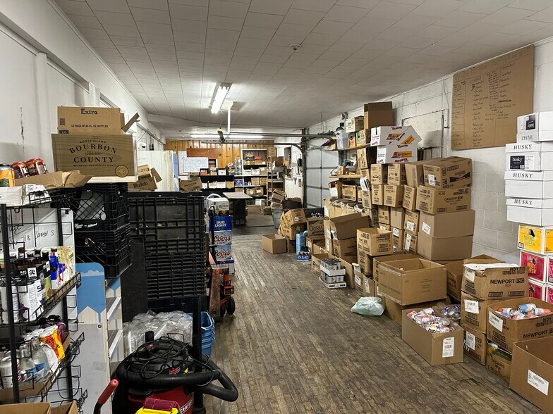 More Photos Of 3899 Carman Rd, Schenectady Freestanding For Sale