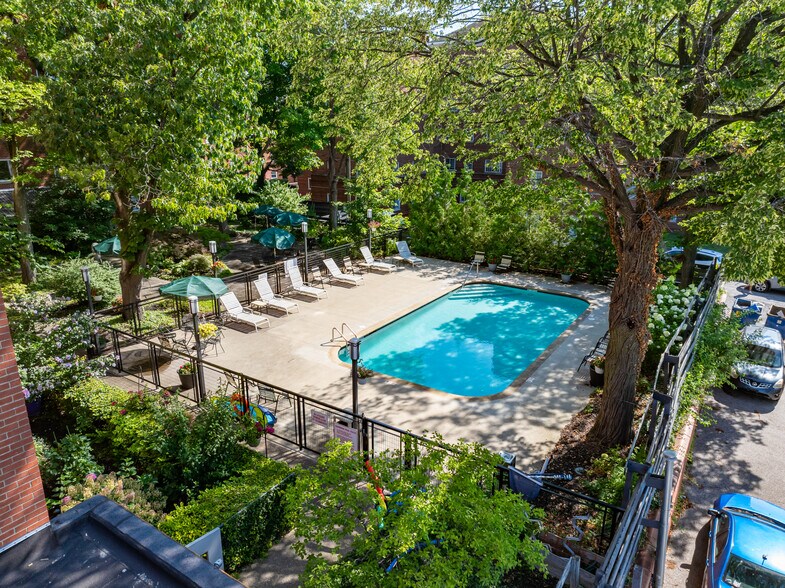 More Photos Of 17100 Van Aken Blvd, Cleveland Apartments For Sale