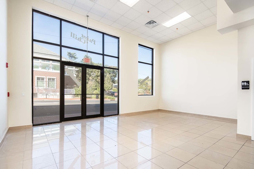 More Photos Of 1609-1611 Springfield Ave, Maplewood Apartments For Lease