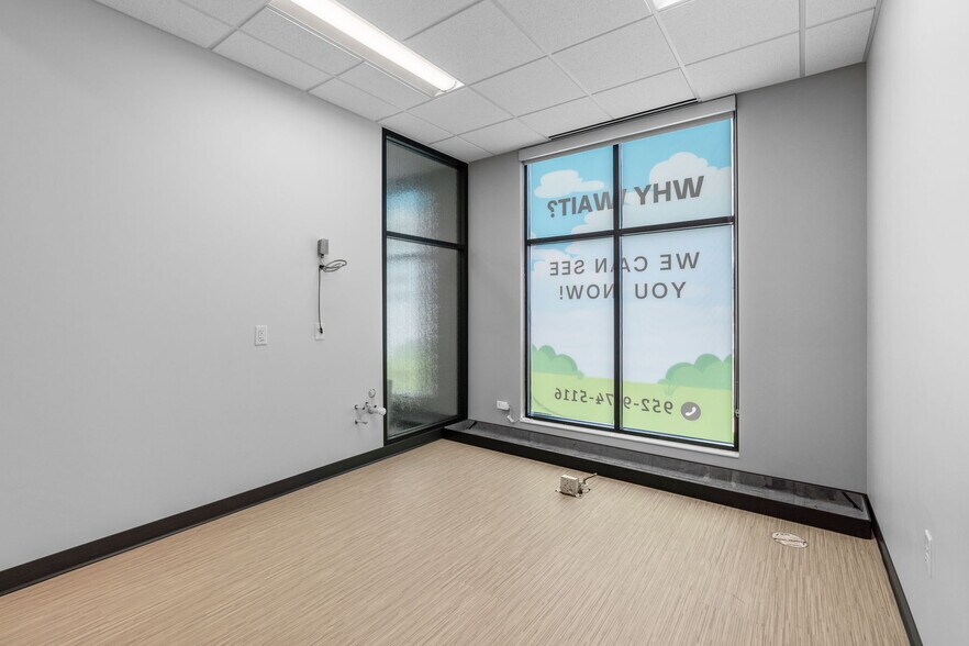 More Photos Of 18389 Orchard Trl, Lakeville Medical For Lease