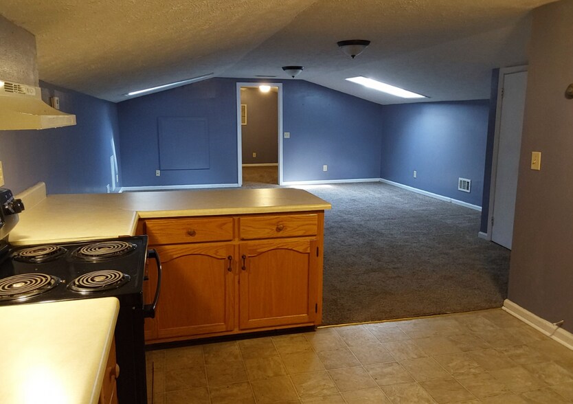 More Photos Of 601 N Main St, Swainsboro Office Residential For Sale