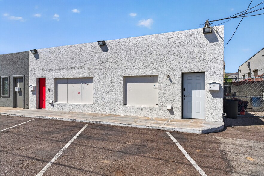 More Photos Of 940 W Hatcher Rd, Phoenix Freestanding For Sale