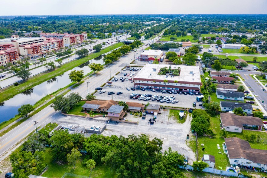 More Photos Of 6191 Orange Dr, Davie Loft Creative Space For Sale