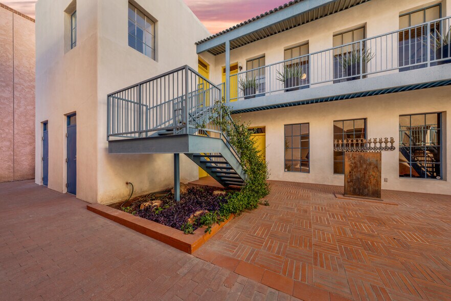 More Photos Of 330 S Convent Ave, Tucson Office For Lease