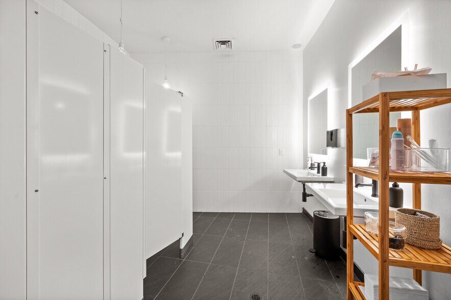 More Photos Of 343 W 400 S, Salt Lake City Loft Creative Space For Lease