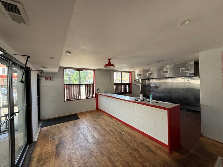 More Photos Of 2234-2236 N Western Ave, Chicago Apartments For Lease