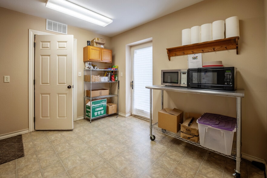 More Photos Of 10630 Private Road 1310, Wolfforth Industrial For Sale