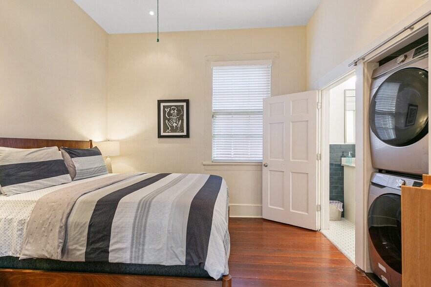 More Photos Of 2702 Chartres St, New Orleans Storefront Retail Residential For Sale
