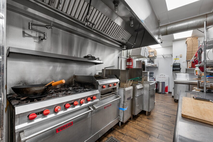 More Photos Of 3527 Washington Ave, Finleyville Freestanding For Sale