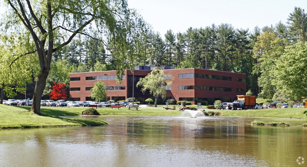 More Photos Of 1 Executive Park Dr, Bedford Unknown For Lease