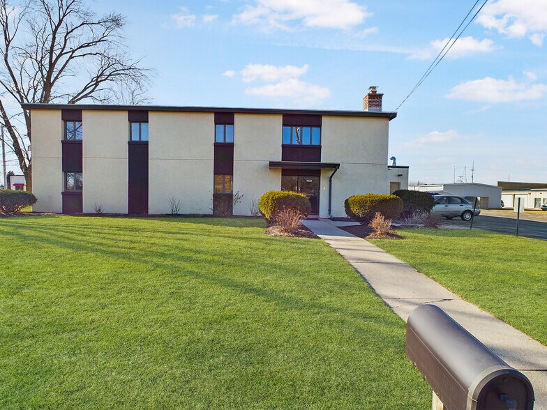 More Photos Of 1100 London St, Menasha Religious Facility For Sale