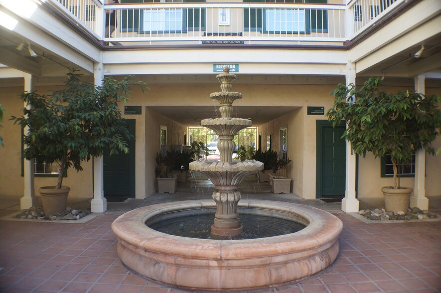 More Photos Of 1240 S Westlake Blvd, Westlake Village Medical For Lease