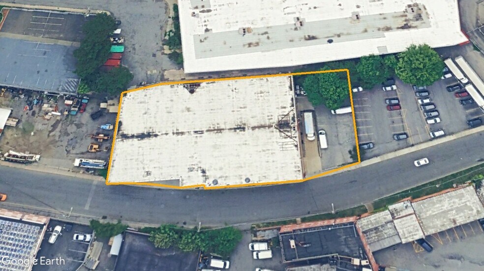 More Photos Of 80 Hartford Ave, Mount Vernon Warehouse For Lease