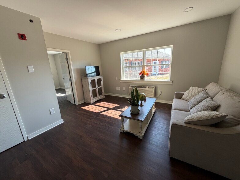 More Photos Of 43850 US 6, Wyalusing Apartments For Sale