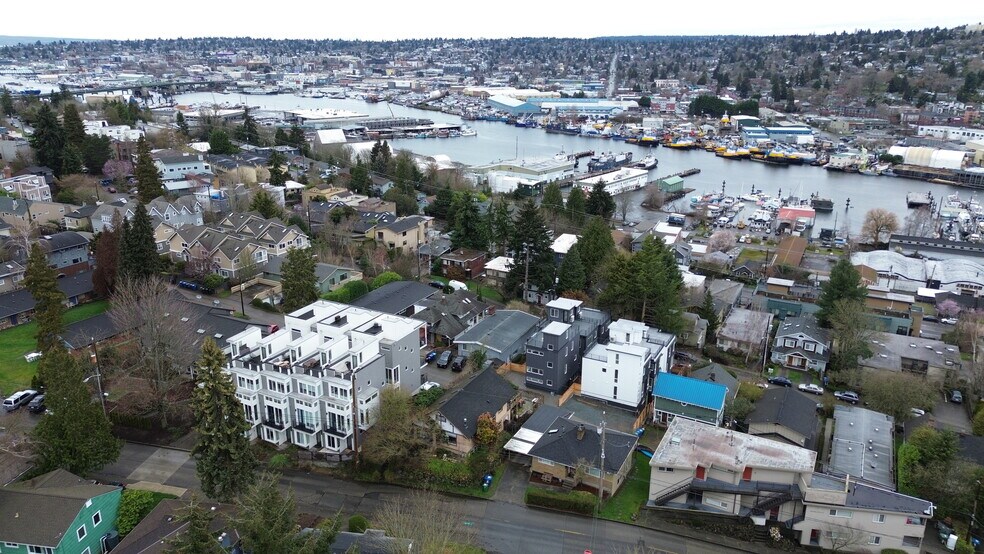 More Photos Of 633 W Emerson St, Seattle Multifamily For Sale