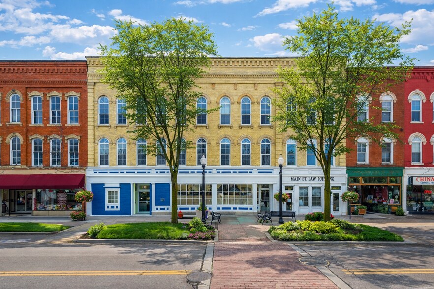More Photos Of 170-174 Main St, Painesville Office For Lease