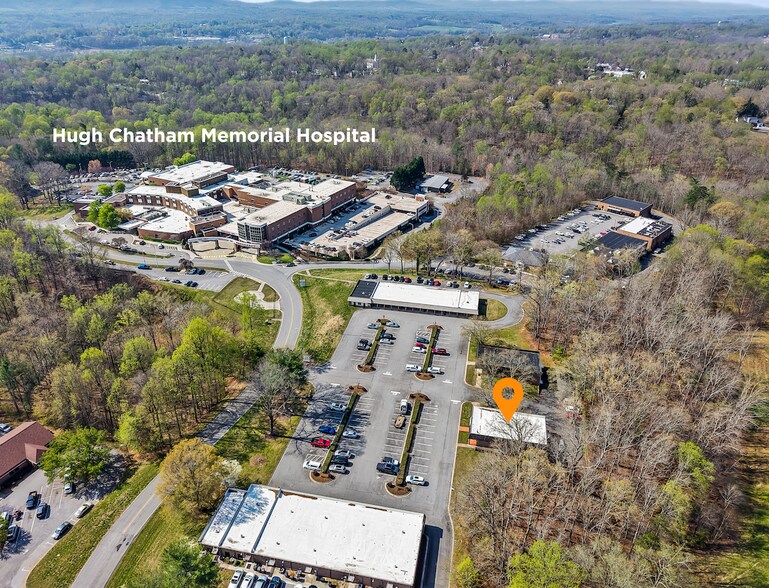 More Photos Of 400 Parkwood Medical Park, Elkin Medical For Lease