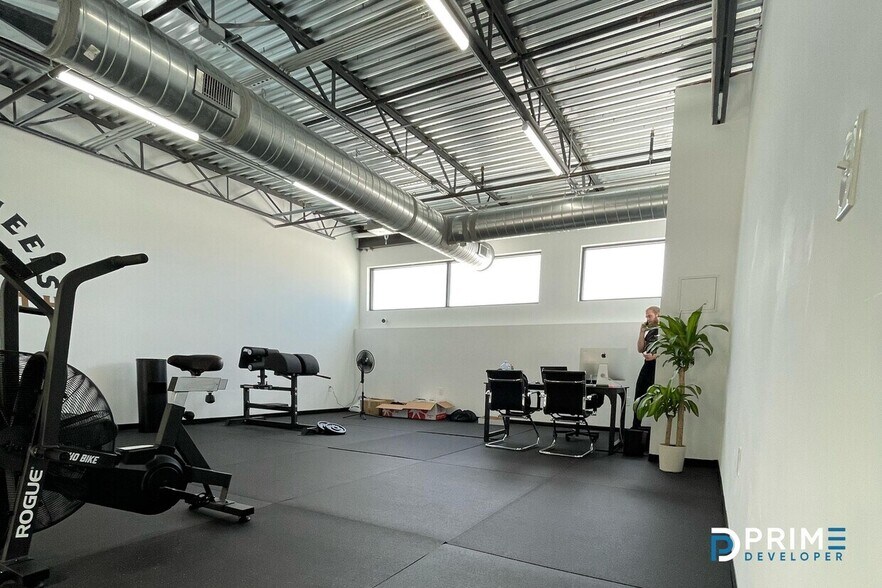 More Photos Of 15893 Ronald W Reagan Blvd, Leander Light Distribution For Sale