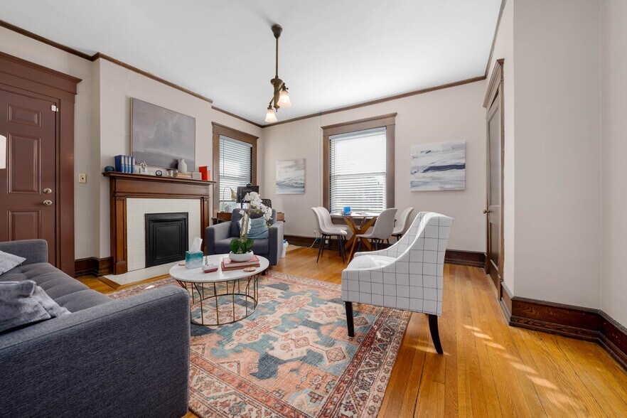 More Photos Of 114 E Unaka Ave, Johnson City Office Residential For Sale