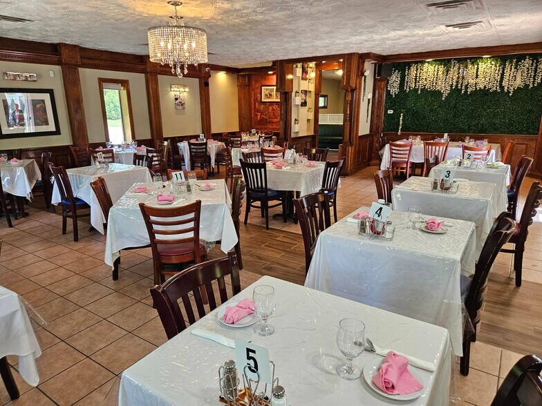 More Photos Of 959 Route 202-206 Hwy, Bridgewater Restaurant For Lease