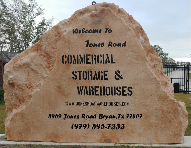 More Photos Of 5969 Jones Rd, Bryan Warehouse For Lease