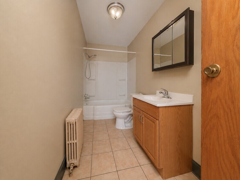 More Photos Of 1622 Womrath St, Philadelphia Apartments For Sale