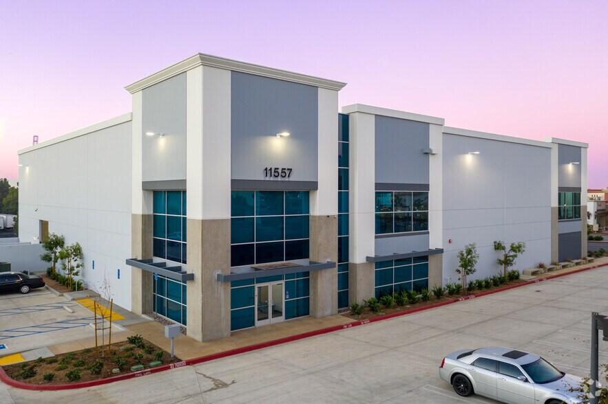 Primary Photo Of 11557 Foothill Blvd, Rancho Cucamonga Warehouse For Lease