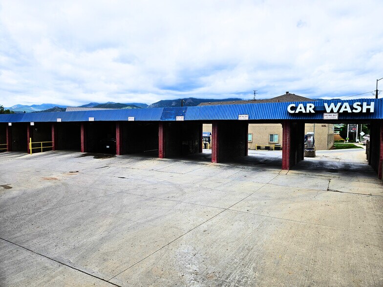 More Photos Of 1675 W Uintah St, Colorado Springs Carwash For Sale