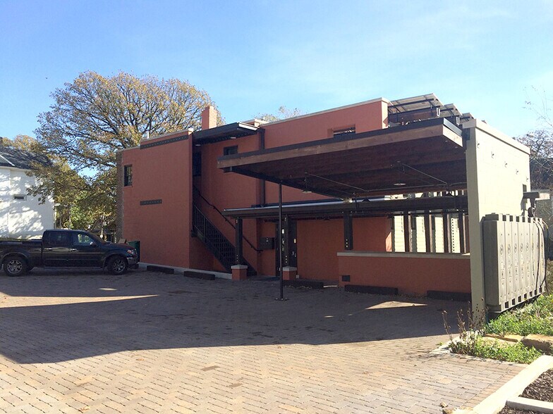 More Photos Of 800 19th St, Des Moines Storefront Retail Office For Lease