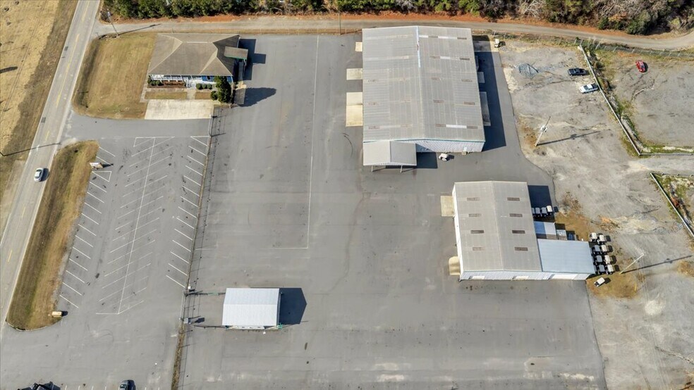 More Photos Of 441 Dunbar Rd, Warner Robins Warehouse For Sale