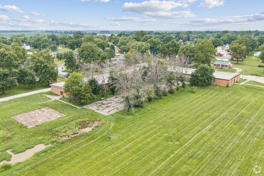 More Photos Of 111 W College Ave, Shelbina Schools For Sale