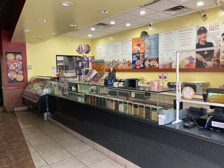 More Photos Of 10871-10877 Pico Blvd, Los Angeles Storefront For Lease