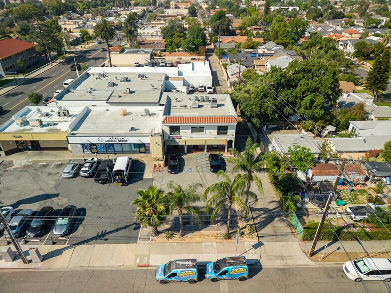 More Photos Of 1108 5th St, San Fernando Storefront Retail Office For Sale