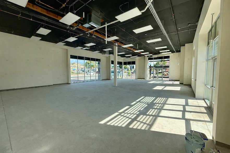 More Photos Of East Grand @ Courtland Street, Arroyo Grande Storefront For Lease