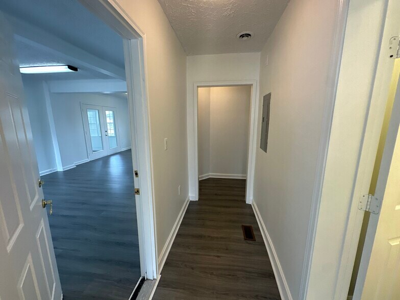 More Photos Of 4118 Clairmont Rd, Chamblee Medical For Sale