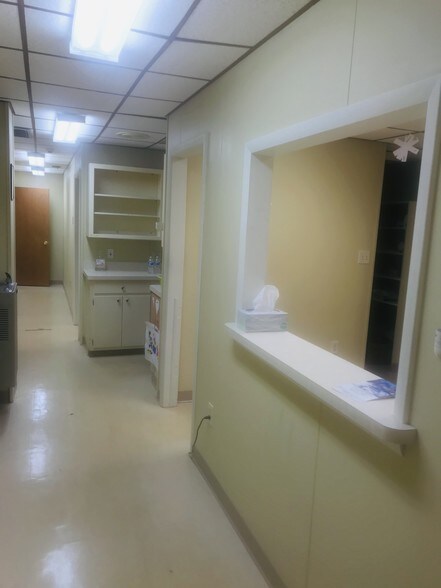 More Photos Of 137 S Montgomery Ave, Boyertown Office For Lease