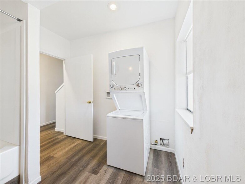 More Photos Of 310 N Main St, Gravois Mills Office Residential For Sale