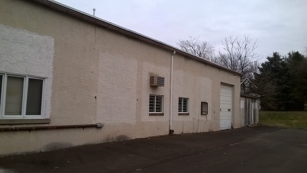 More Photos Of 292 Green St, Royersford Industrial For Sale