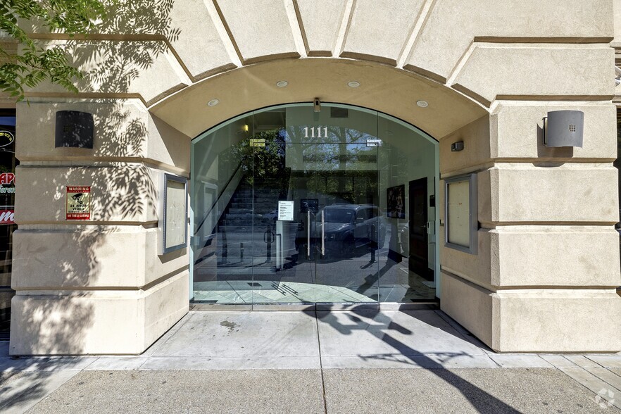More Photos Of 1111-1115 I St, Modesto Storefront Retail Office For Lease