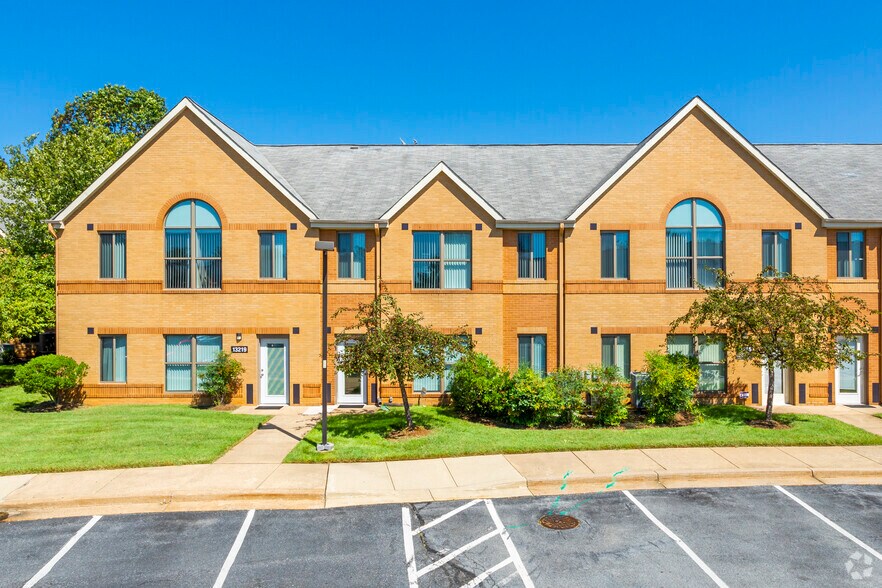 More Photos Of 13217-19821 Executive Park Ter, Germantown Medical For Lease