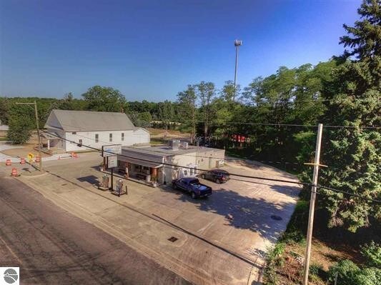 More Photos Of 7262 Cairn Hwy, Kewadin Service Station For Sale