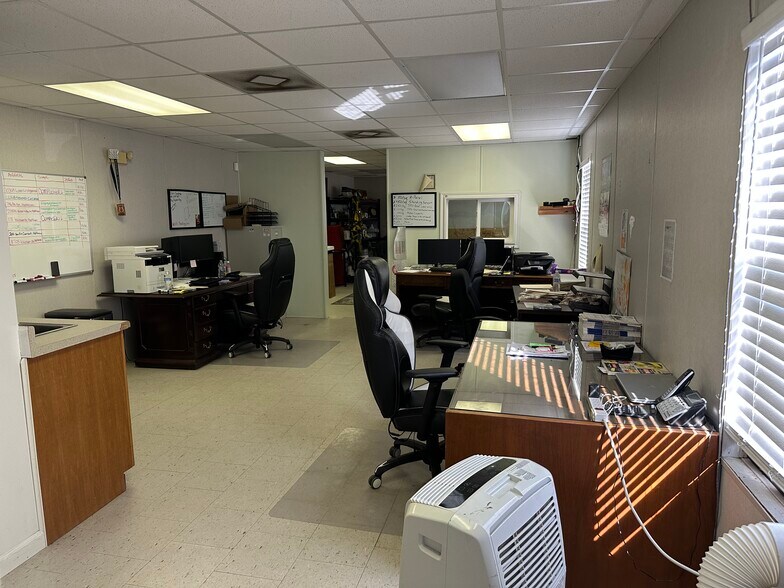More Photos Of 24203 FM 2100 Rd, Huffman Office Residential For Sale