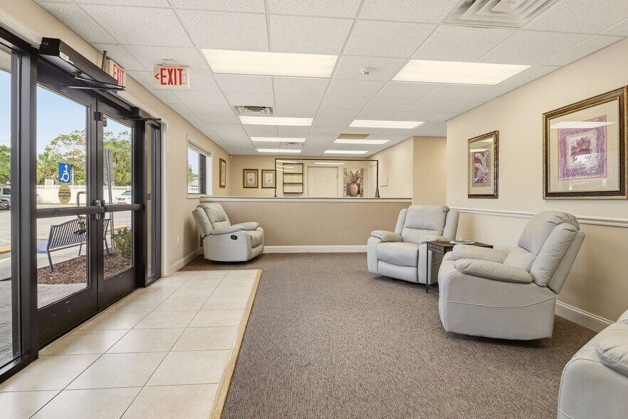More Photos Of 9 San Bartola Dr, Saint Augustine Medical For Sale
